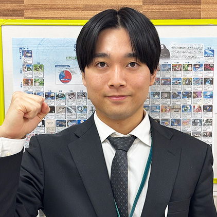 加藤　歩都　先生