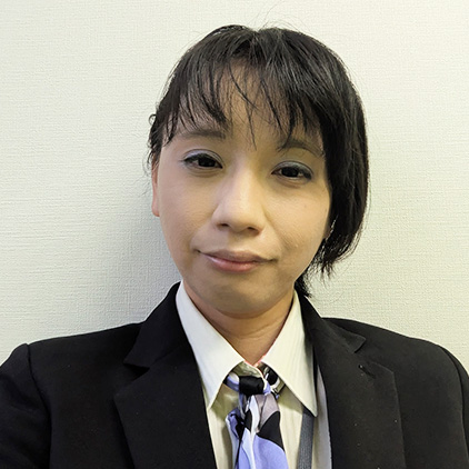 小野口　愛梨　先生